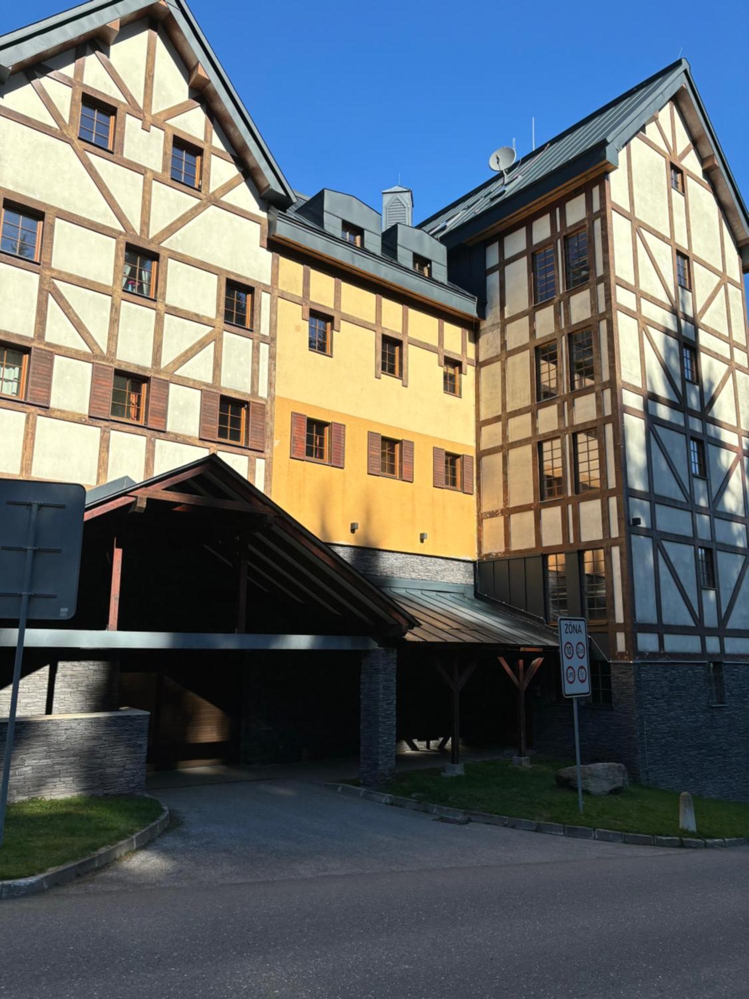 Apartman Petra Clinic Javor Pec pod Snezkou Bagian luar foto